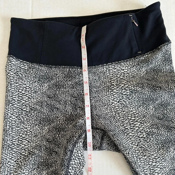 CALIA by Carrie Underwood Leggings Women's White Black Snakeskin Print Small - Picture 5 of 10